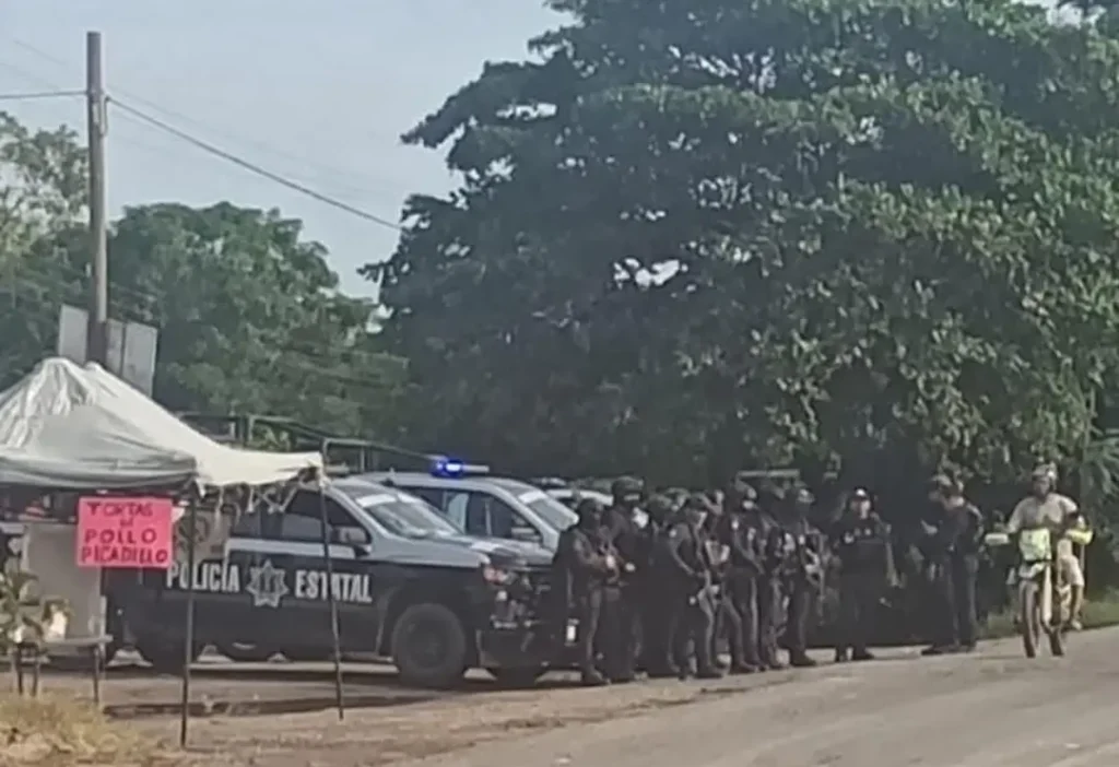 bloqueo-alamo-damnificados_1