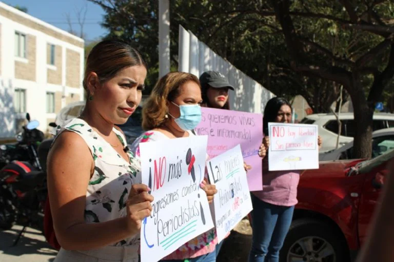 f768x1-400156_400283_15